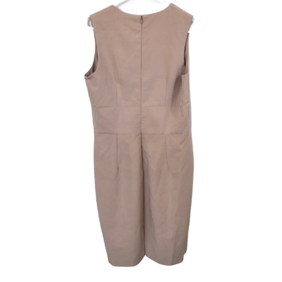 Alexia Admor Deep V-Neck Dress - Picture 3 of 4